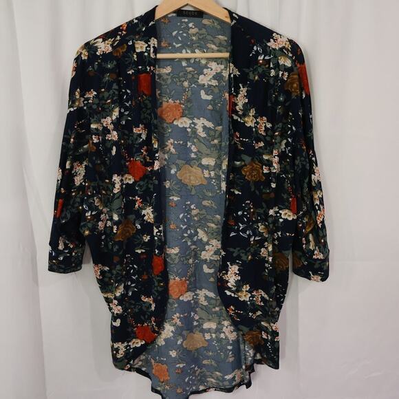 Scobe Kimomo Size Medium Open Front Blazer Blue Floral Rayon Asymmetric Hem - Picture 1 of 13
